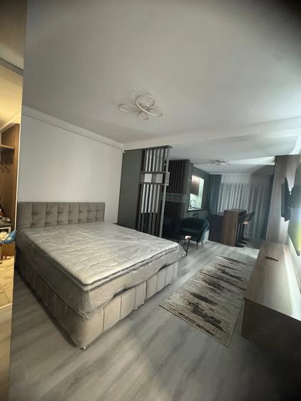 Garsonieră semidecomandată în Central