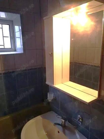 Apartament cu 2 camere decomandat, mobilat în Buzaului