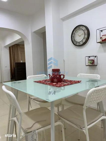 Apartament cu 3 camere, mobilat în Tineretului