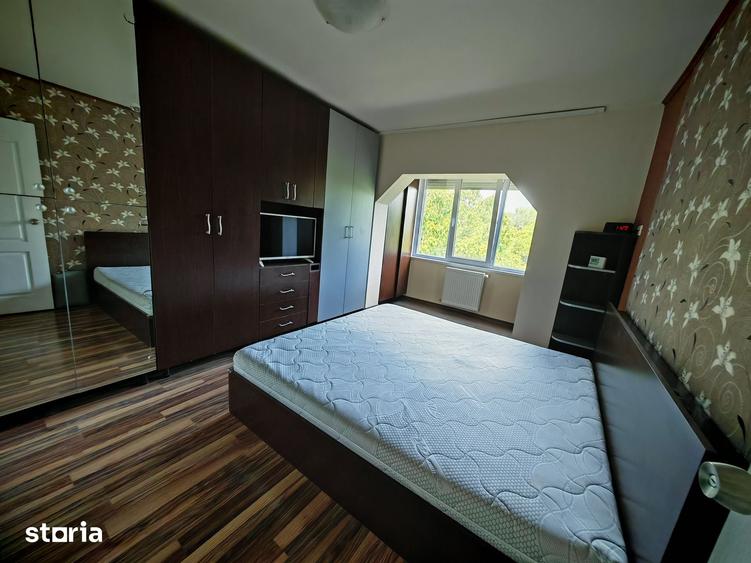 Apartament cu 3 camere decomandat în Micălaca