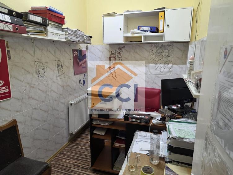 Spațiu comercial, de 230 mp, în Cornișa