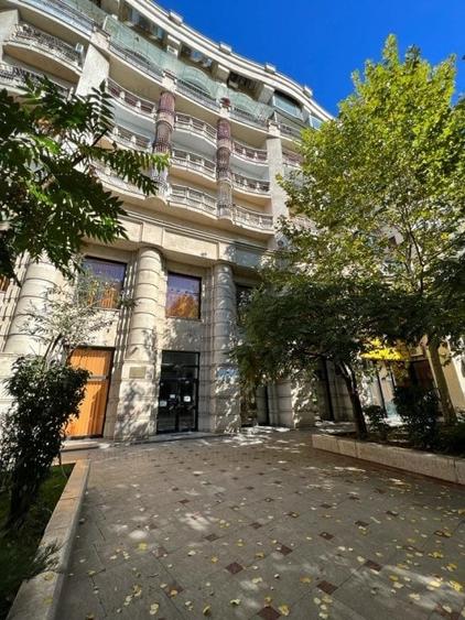 Apartament cu 3 camere decomandat în Unirii