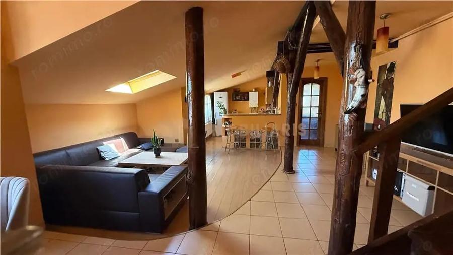 Apartament cu 3 camere în Vasile Alecsandri