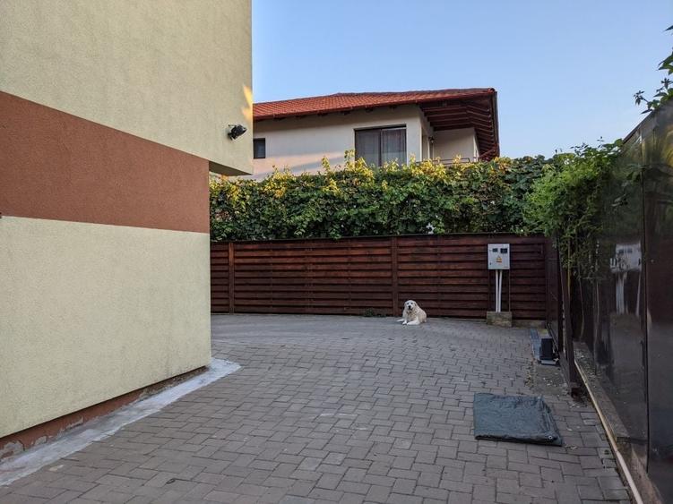 Casă cu 4 camere în Florești