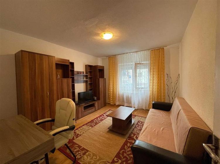 Garsonieră decomandată în Ștrand