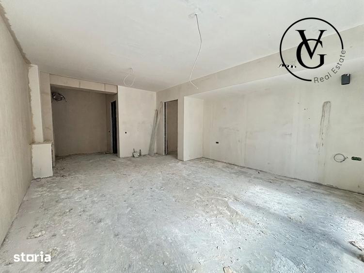 Apartament cu 2 camere semidecomandat în Delfinariu