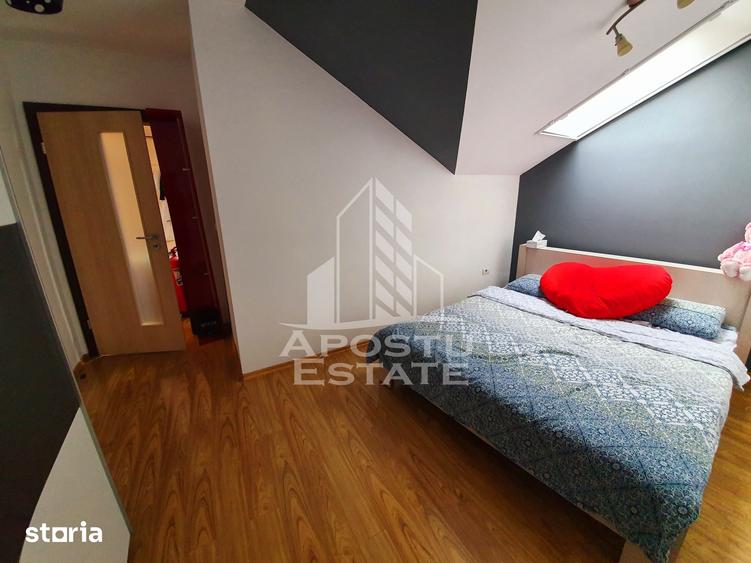 Apartament cu 4 camere decomandat în Bălcescu