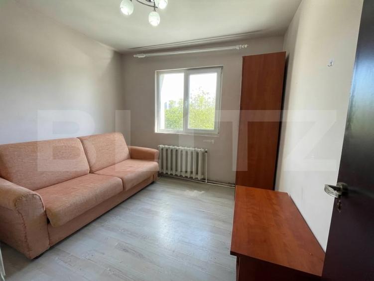 Apartament cu 3 camere semidecomandat, mobilat în Mănăștur