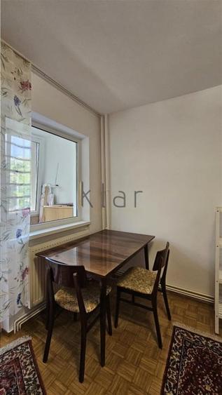 Apartament cu 2 camere semidecomandat, mobilat în Gheorgheni