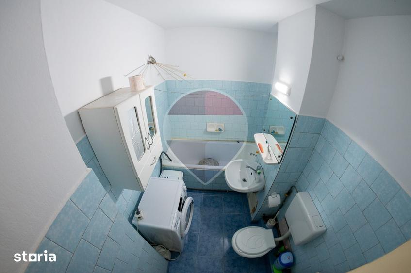 Apartament cu 2 camere decomandat în Vitrometan