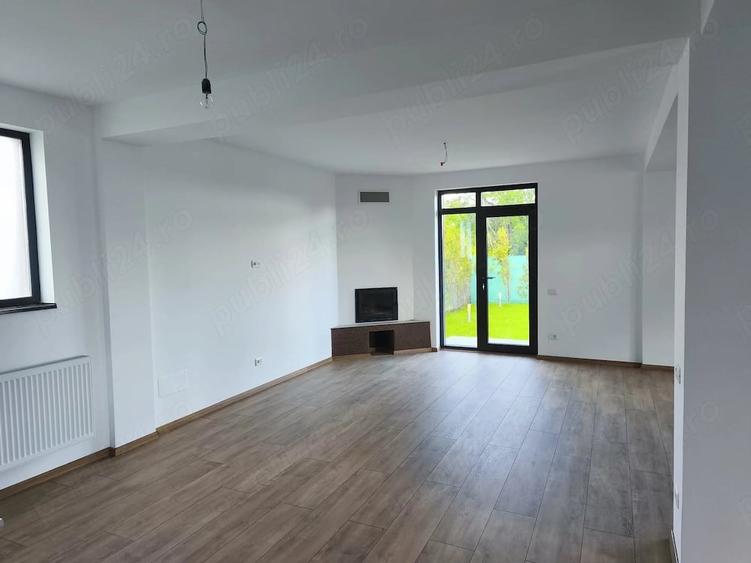 Casă cu 5 camere cu Teren 371 Mp în Afumați