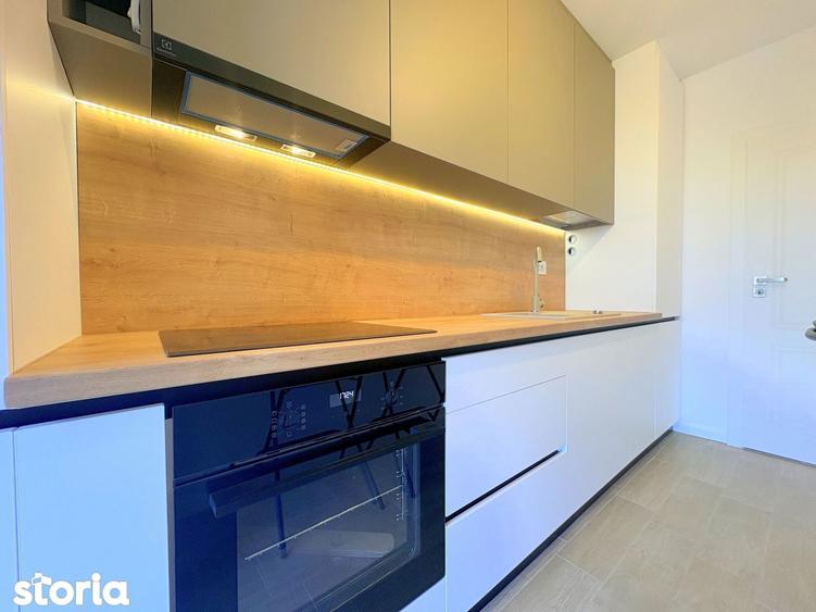 Apartament cu 2 camere, mobilat în Est