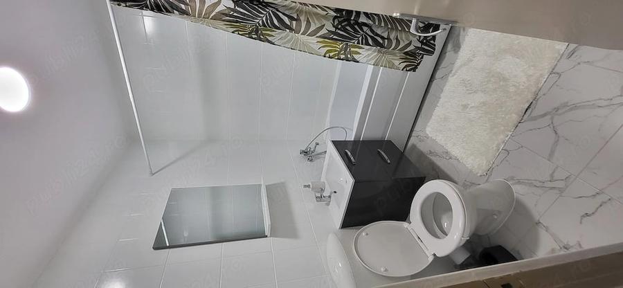 Apartament cu 2 camere semidecomandat, mobilat în Tomis III