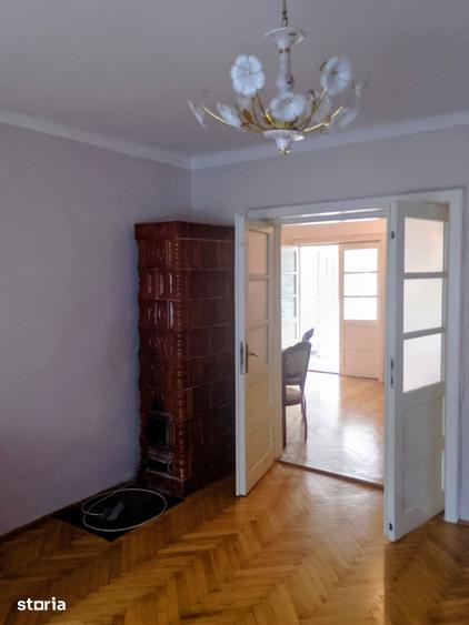 Casă cu 5 camere cu Teren 270 Mp în Freidorf