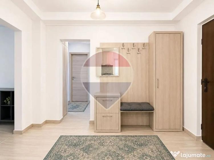 Apartament cu 3 camere decomandat în Sebastian