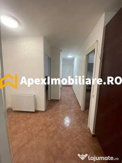 Apartament cu 4 camere decomandat, mobilat în Lujerului