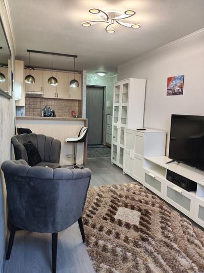 Apartament cu 2 camere semidecomandat în UTA