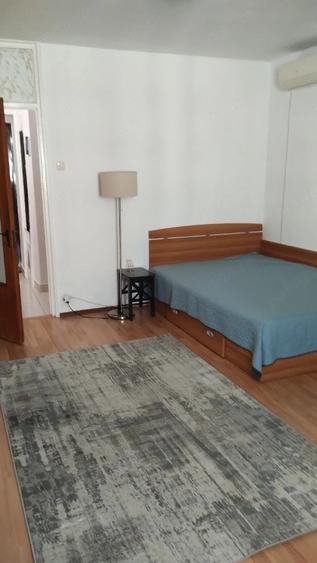 Ofer spre inchiriere garsoniera sector 2 - 3