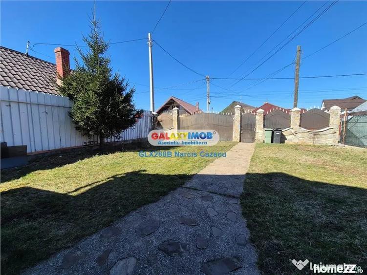 Casă cu 7 camere cu Teren 359 Mp în 1 Mai