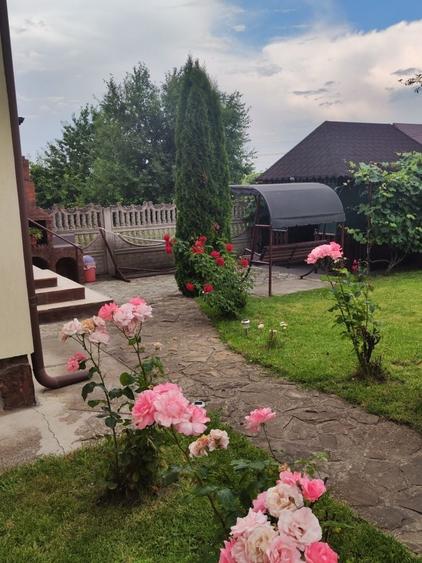 Casă cu 4 camere în Cătămărești