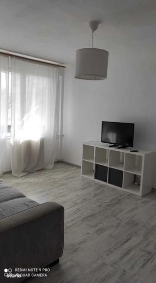 Apartament cu 2 camere decomandat în Basarabia