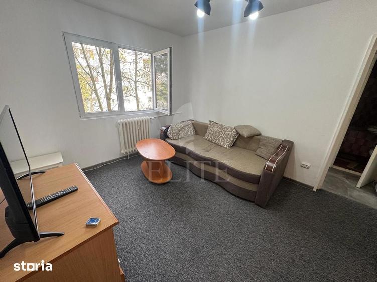 Apartament 2 camere in zona STRAZII PARANG - 1