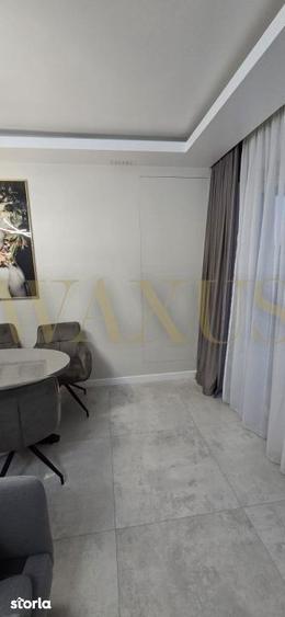 Apartament cu 3 camere, mobilat în Central
