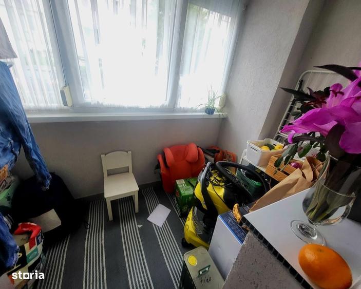 Apartament cu 2 camere decomandat în Milcov
