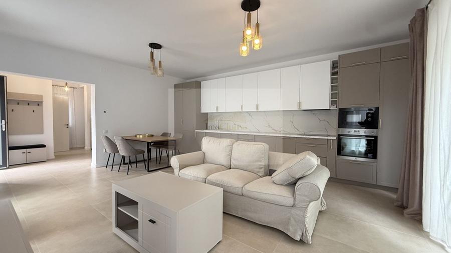 Duplex cu 4 camere cu Canalizare în Iris