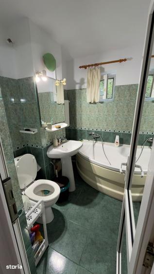 Apartament cu 2 camere în Micro 6