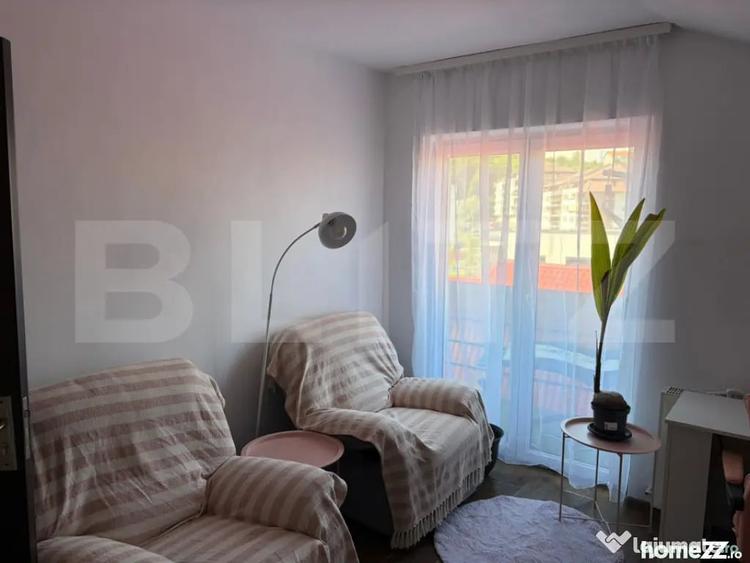 Apartament cu 4 camere semidecomandat în Mănăștur