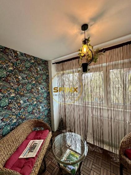 Apartament cu 3 camere, mobilat în Decebal