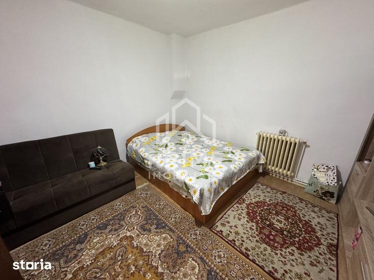 Casă cu 3 camere cu Teren 2084 Mp în Sântimbru