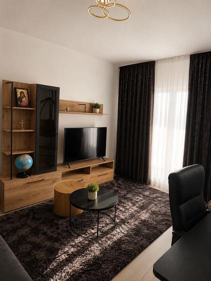 Apartament cu 2 camere decomandat în Ultracentral