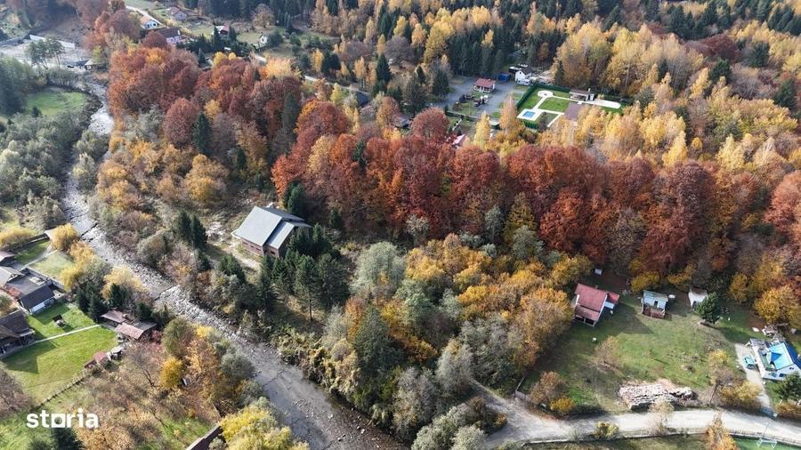 Casă cu 4 camere în Porumbacu de Sus