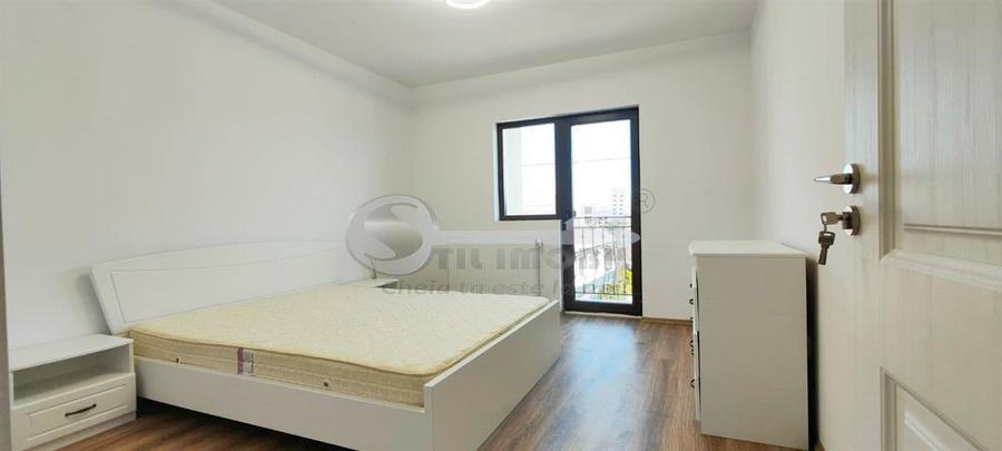 Apartament cu 3 camere decomandat în Cug