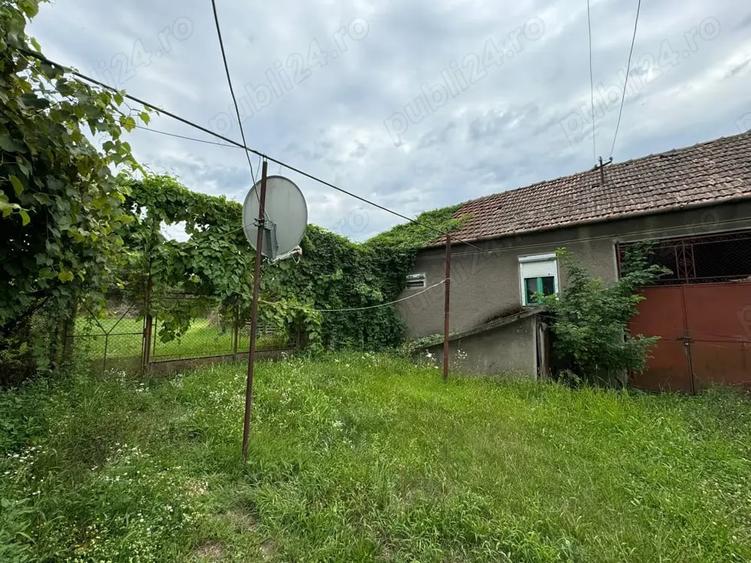 Casă cu 2 camere în Strei