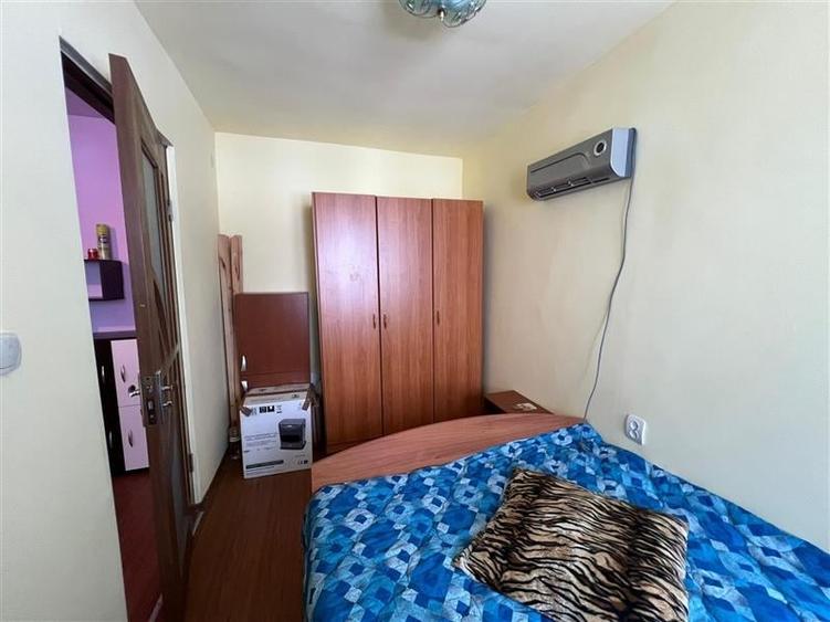 Apartament cu 2 camere semidecomandat, mobilat în Central