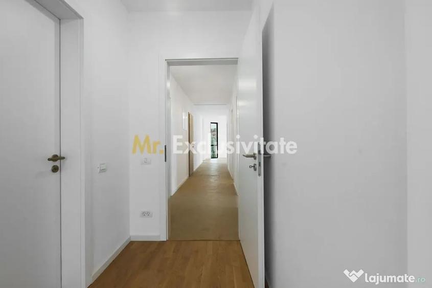 Apartament cu 3 camere decomandat în Trivale