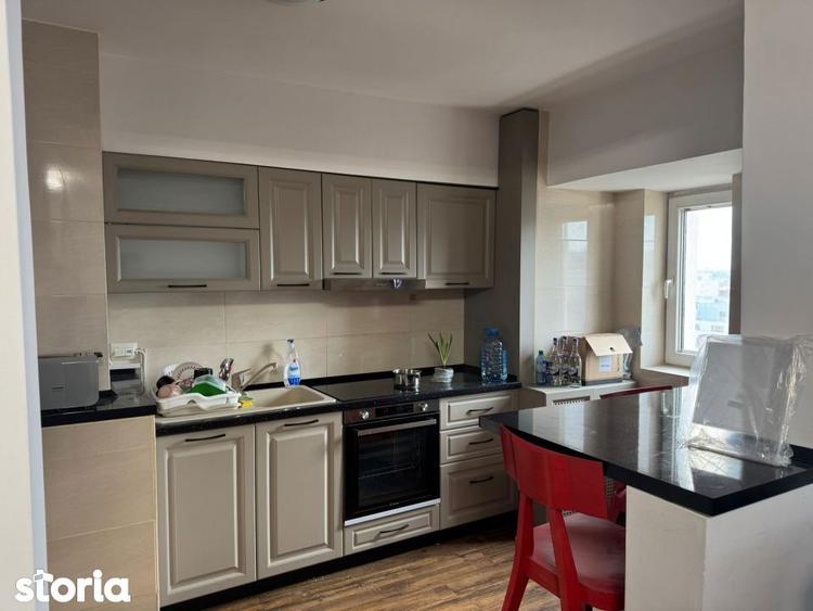 Apartament cu 2 camere semidecomandat în Centrul Civic