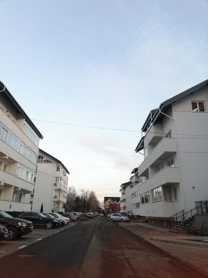 Apartament cu 2 camere decomandat în Exterior Vest