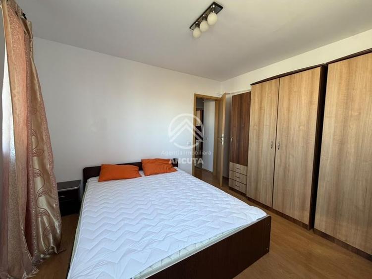 Apartament cu 2 camere decomandat în Calea Turzii