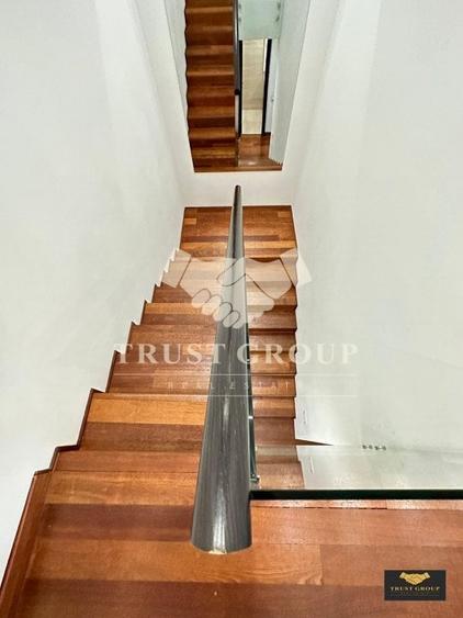 Apartament cu 3 camere decomandat, mobilat în Clucerului