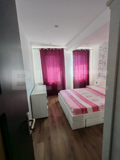 Apartament cu 3 camere decomandat în Calea Moldovei