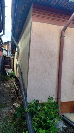 Casă individuală cu 3 camere cu Canalizare în Micro 5