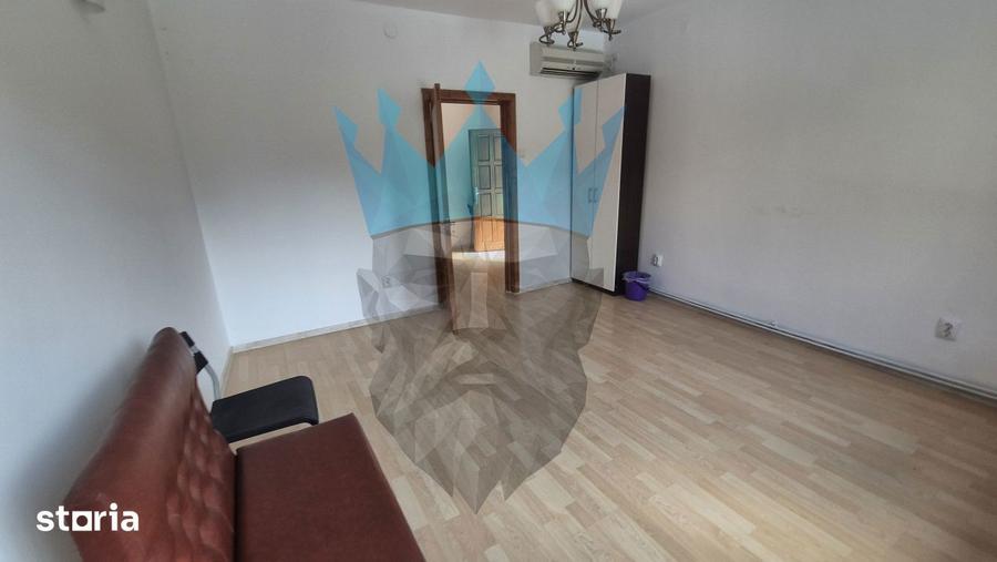 Casă cu 2 camere cu Canalizare în Eminescu