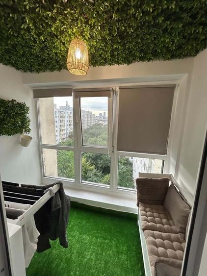 Apartament cu 3 camere semidecomandat în Lacul Tei