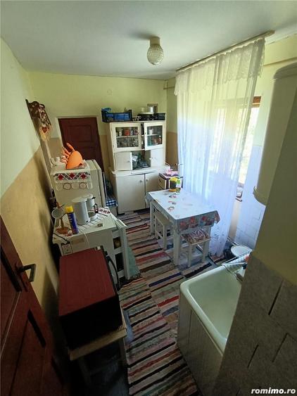 Casă cu 4 camere cu Teren 2200 Mp în Pianu