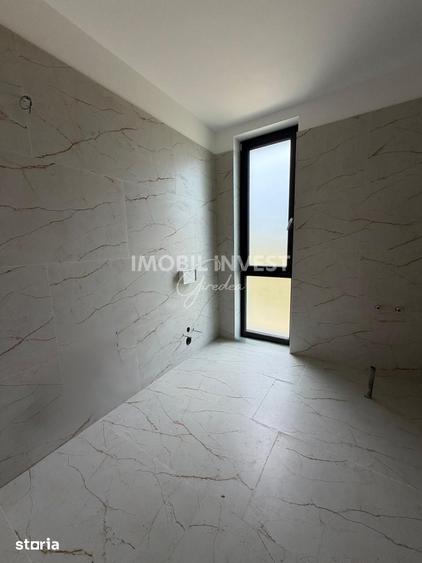 Casă cu 5 camere cu Teren 400 Mp în Central