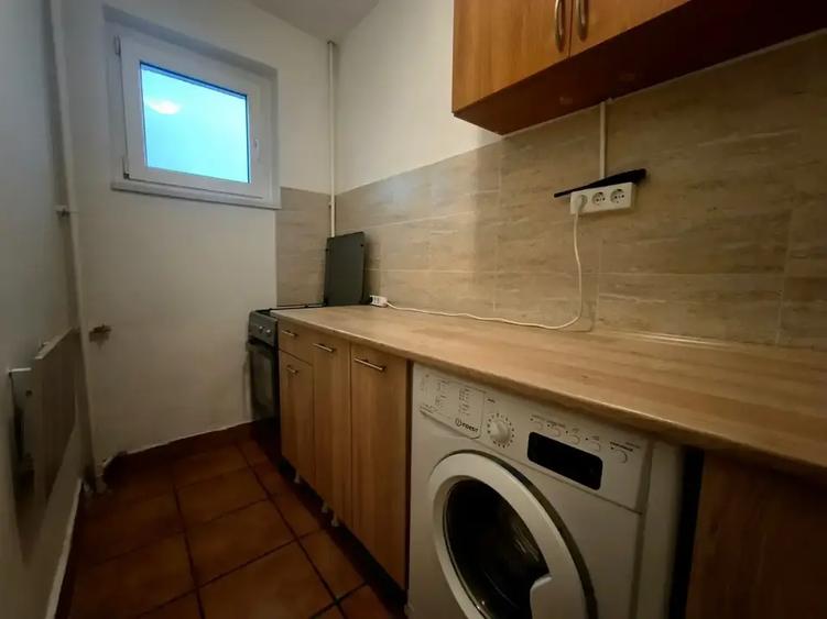 Apartament cu 1 camere decomandat, mobilat în Nicolae Grigorescu